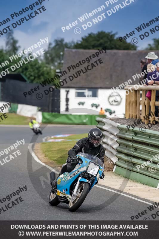 Vintage motorcycle club;eventdigitalimages;mallory park;mallory park trackday photographs;no limits trackdays;peter wileman photography;trackday digital images;trackday photos;vmcc festival 1000 bikes photographs